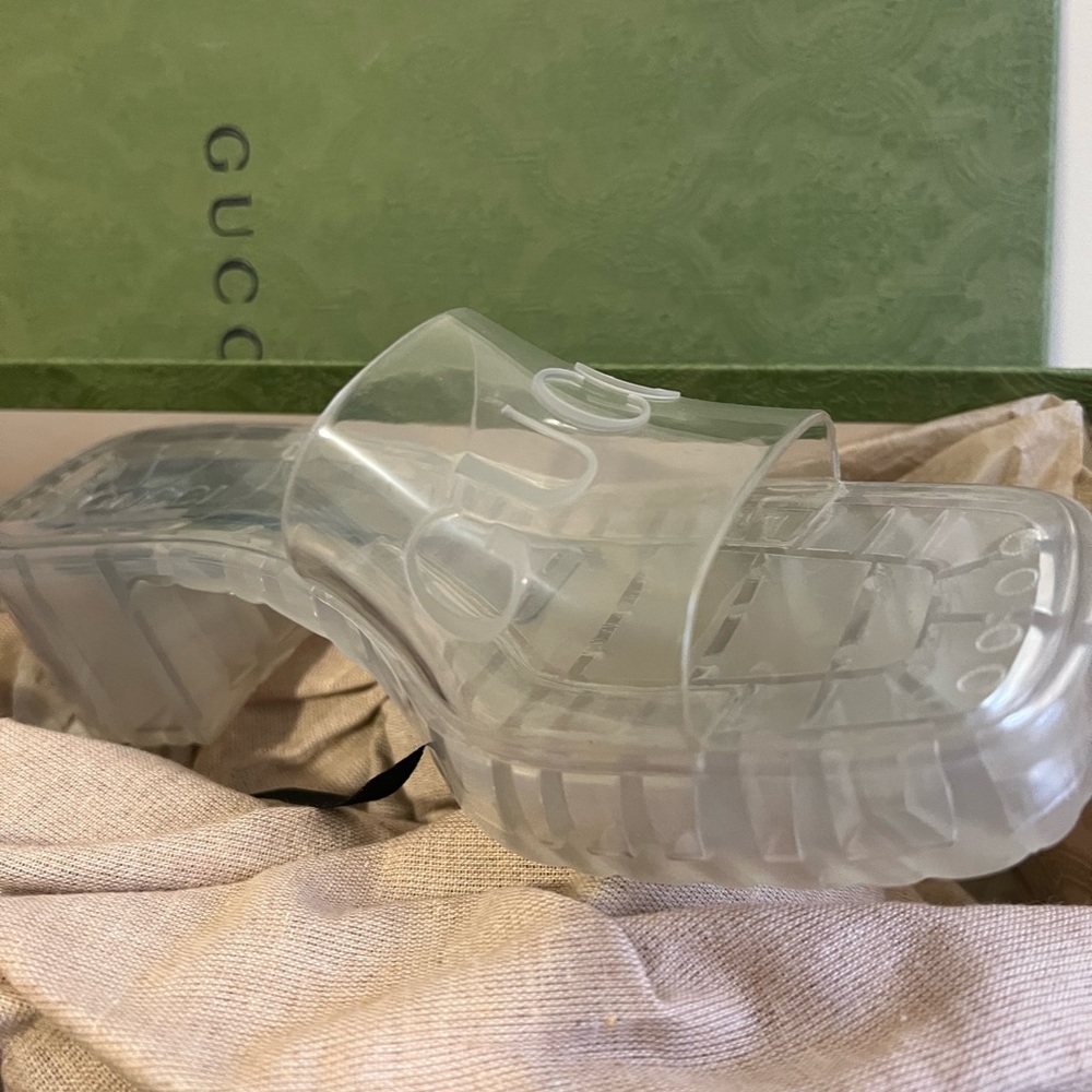 Gucci slide sandal - Picture 1 of 5